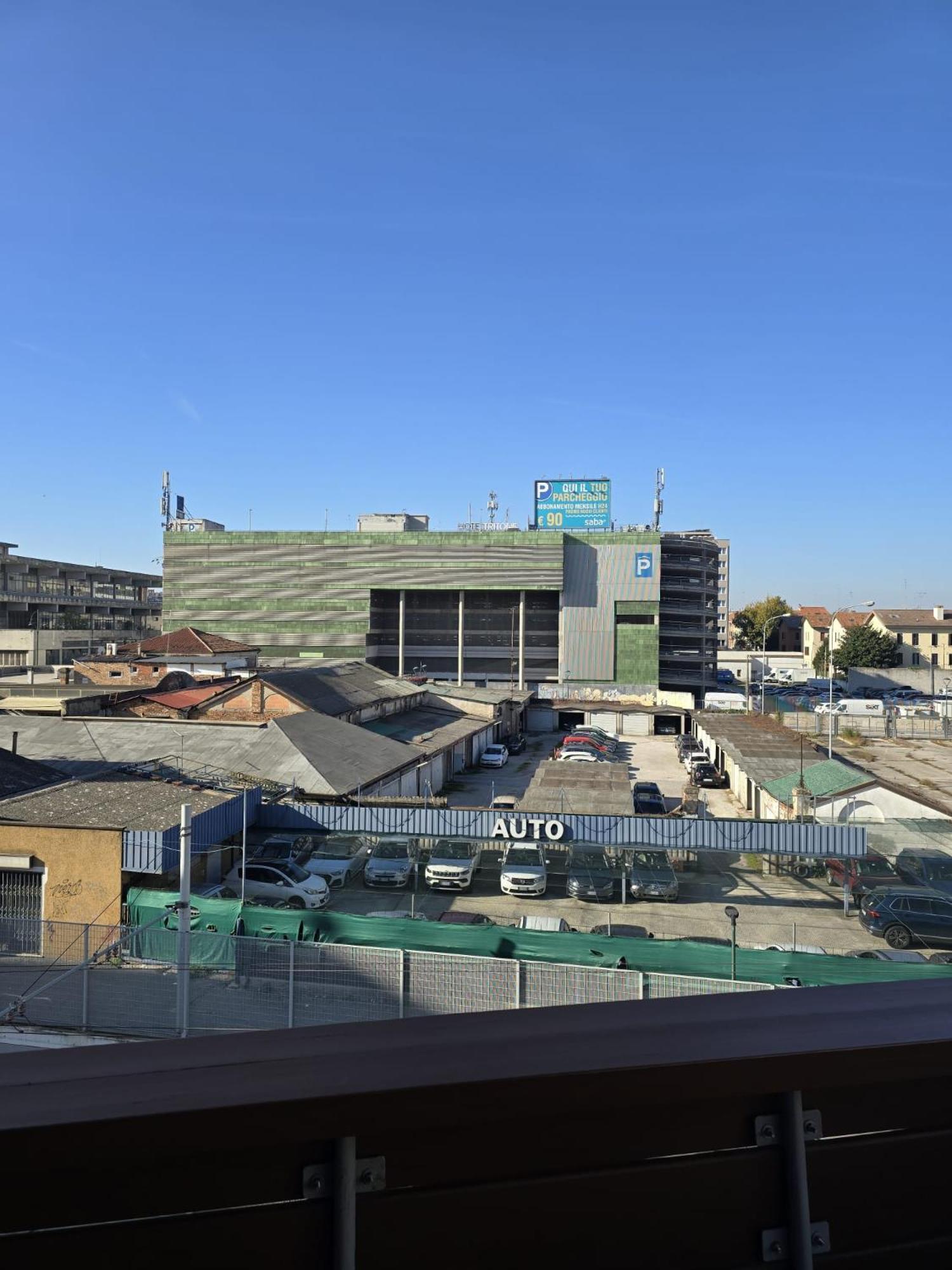 Mmm Home Train Station 2 Venesia Bagian luar foto